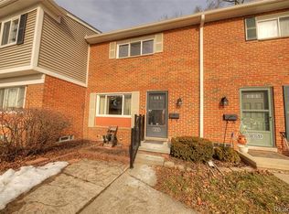 3051 Wolverine Dr, Ann Arbor, MI 48108