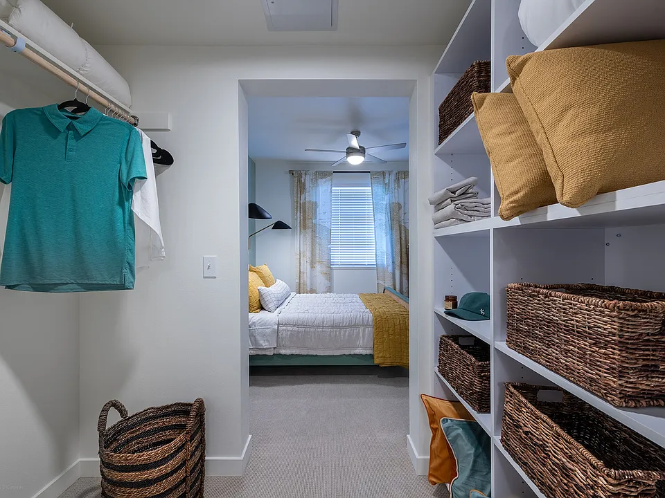 Oversized Walk-In Closets