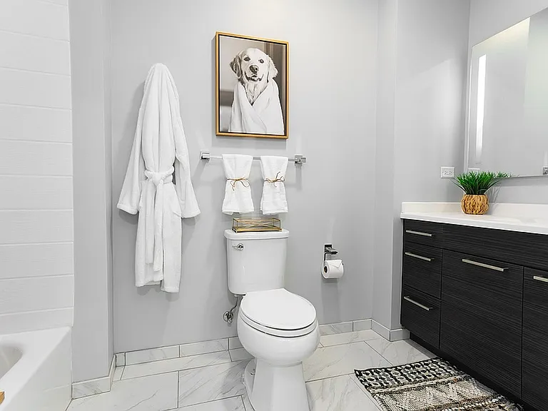 The Residences at Hamilton Lakes — Photo 15