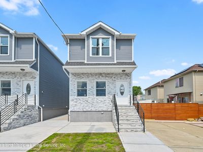 289 Saint Marys Ave, Staten Island, NY, 10305