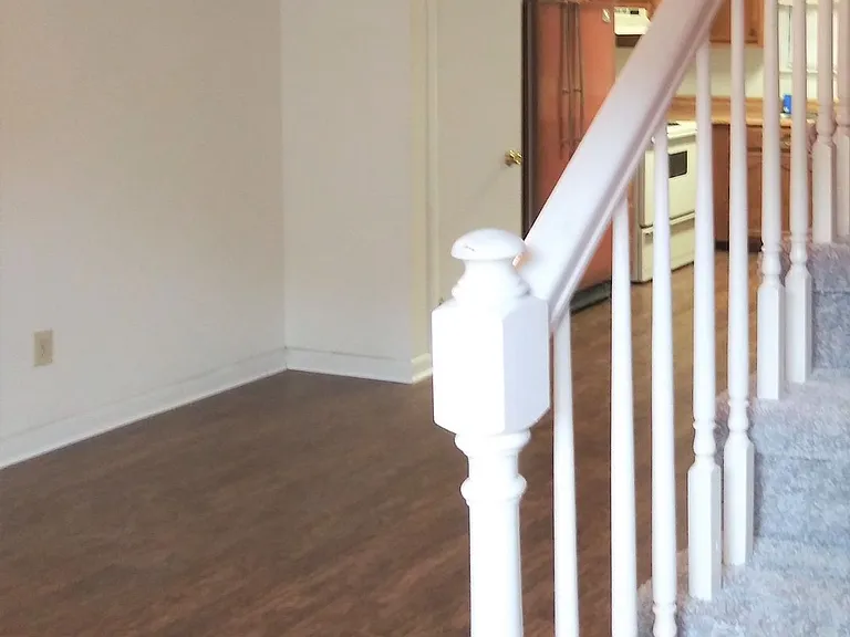 1407 Brownstone Ave SW — Photo 7