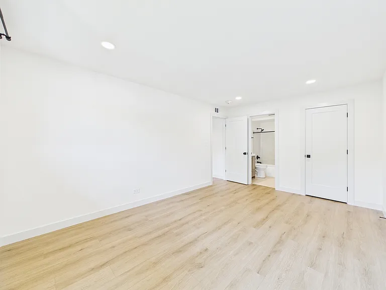 4525 Blackhawk Ln #202 — Photo 30