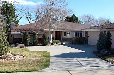 2541 Ginny Way