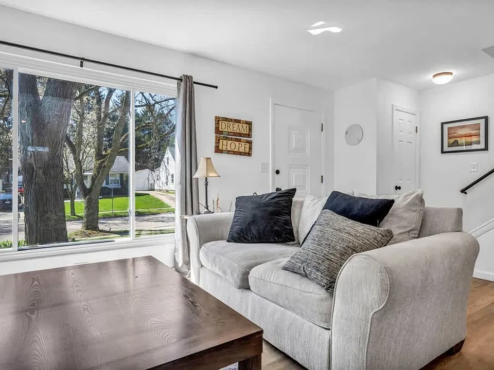 113 Madison Ave #ID1496128P