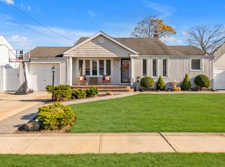 441 Atlantic Ave, Massapequa Park, NY 11762