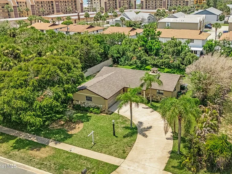 317 Surf Dr — Photo 27