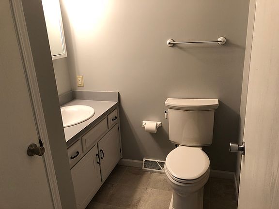 Tile flooring 