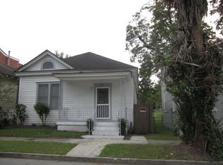 613 W 35th St, Savannah, GA 31415