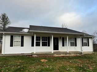 115 Collins Ave, Glen Morgan, WV 25813