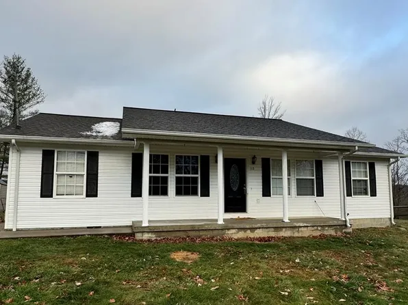 115 Collins Ave, Glen Morgan, WV 25813