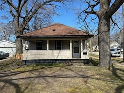 32 Crescent Ave, Muskegon Heights, MI, 49444