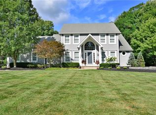 1500 Brittainy Oaks Trl NE, Warren, OH