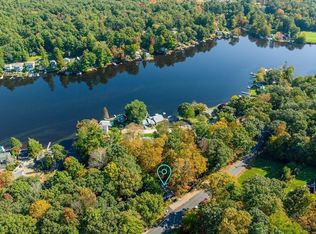 117 May Brook Rd, Holland, MA 01521