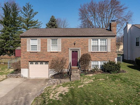 3rd image of 1554 Hickory Hill Ct