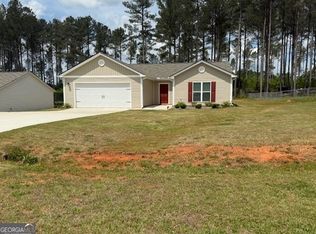 362 Walnut Dr, Hartwell, GA 30643