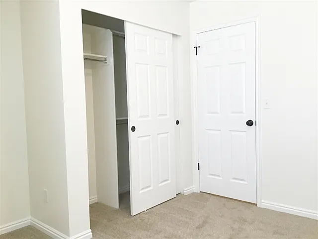 2702 W 4200 S — Photo 11