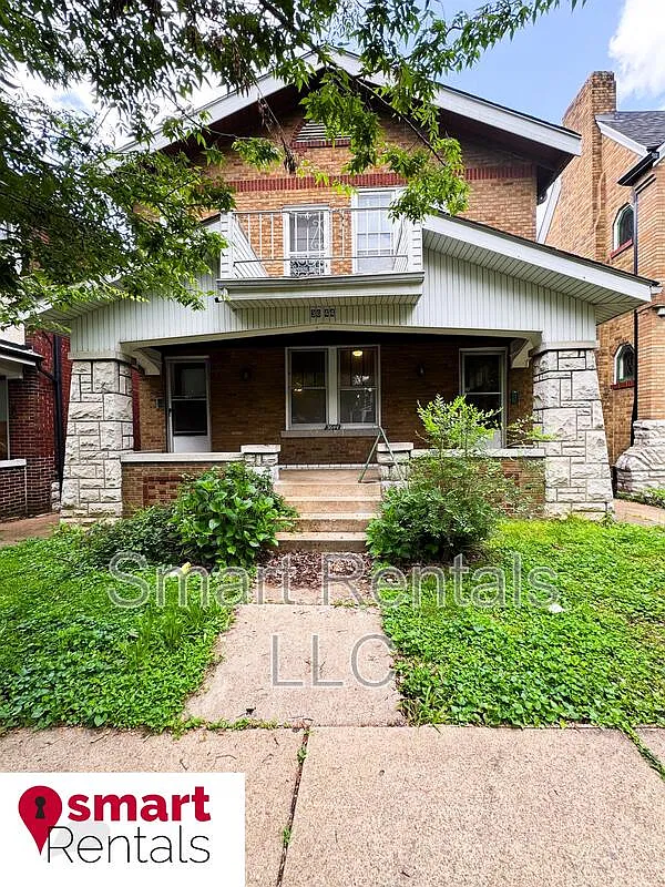 2 bed, 1.0 bath, 1148 sqft, $999 — Photo 3