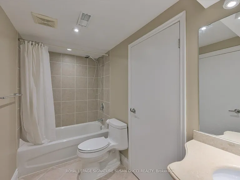30 Shaunavon Heights Cres — Photo 34