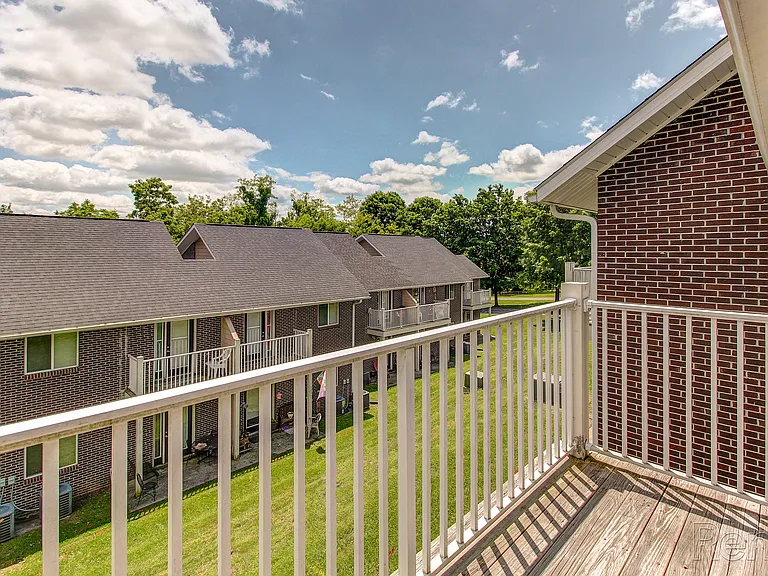 Rogersville Villas — Photo 10