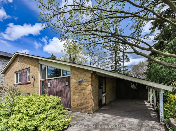 56 Grangemill Cres, Toronto, ON M3B 2J2