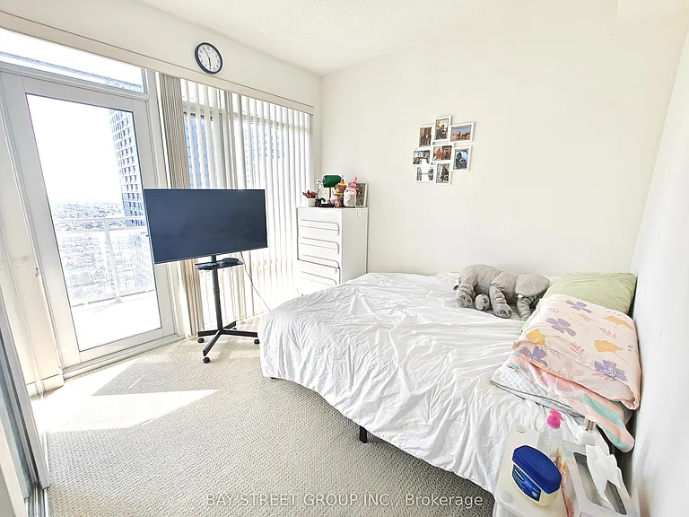 360 Square One Dr #2905 — Photo 12