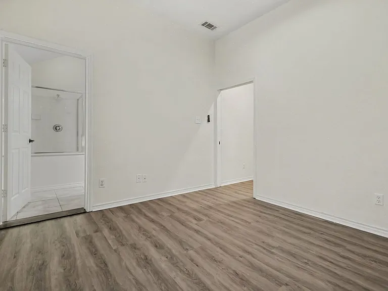 1707 Briarhollow Dr — Photo 28