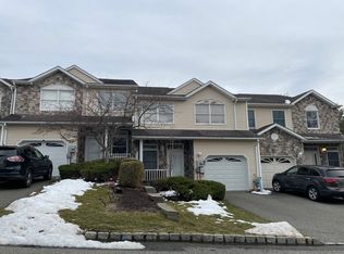 41 F Huston Taylor Ct, Morris Plains, NJ 07950