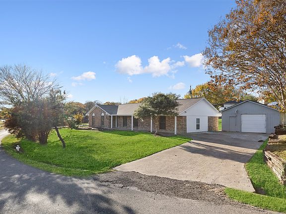 4th image of 529 Shore Dr