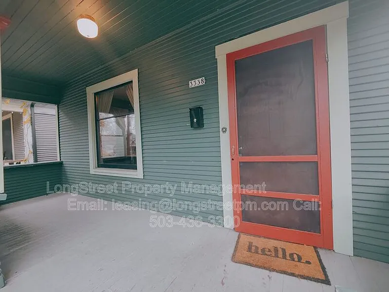 3338 SE 16th Ave — Photo 3