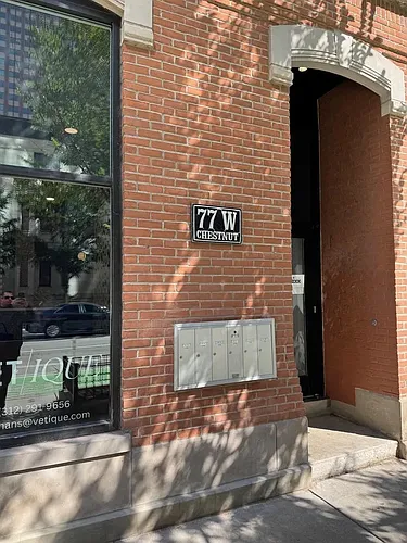 77 W Chestnut St #3 Photo 1