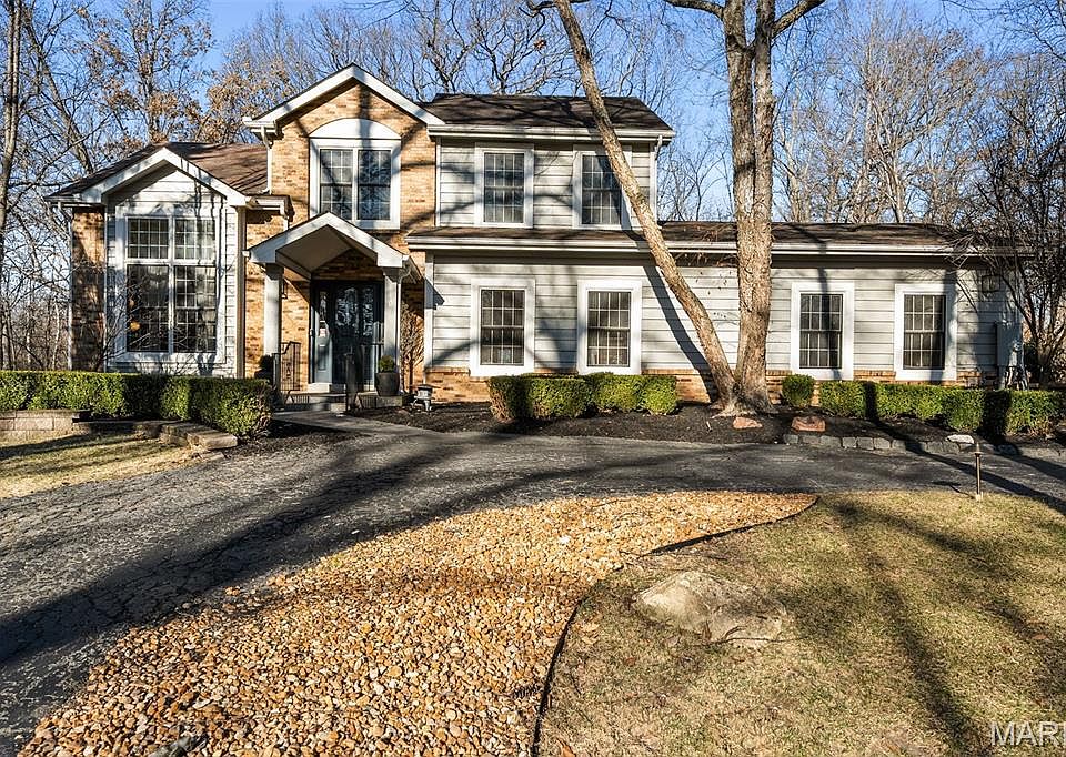 1st image of 840 Angleterre Dr