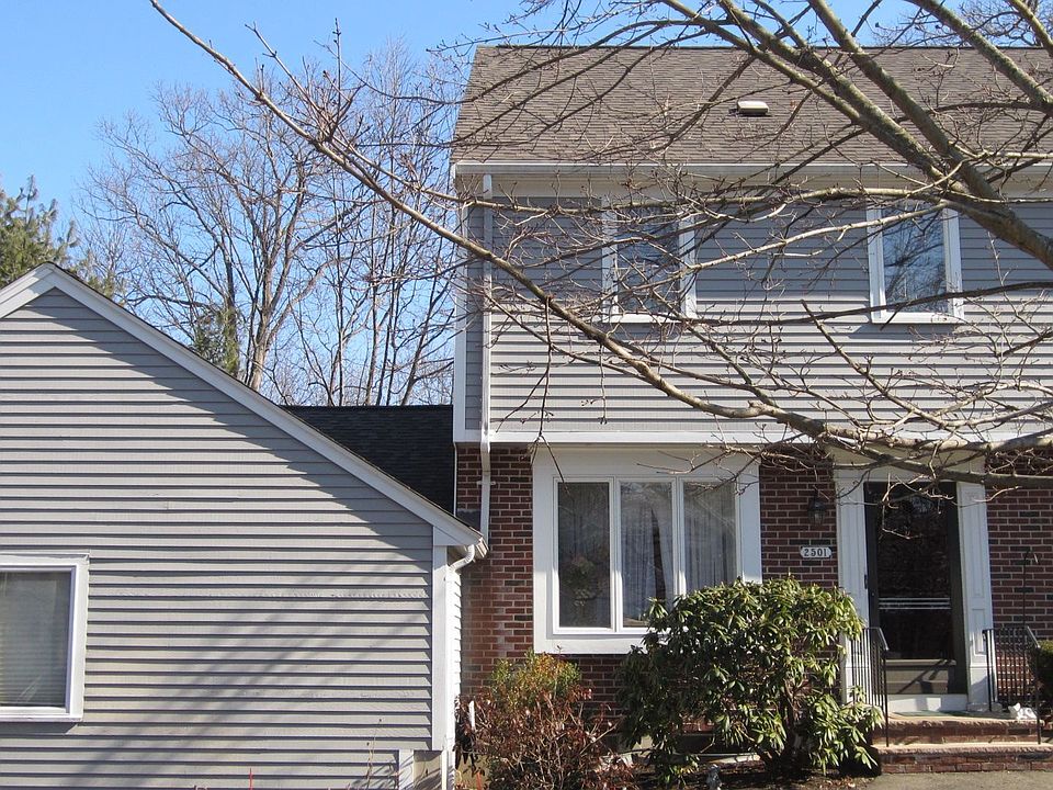 1st image of 2501 Pheasant Creek Ln