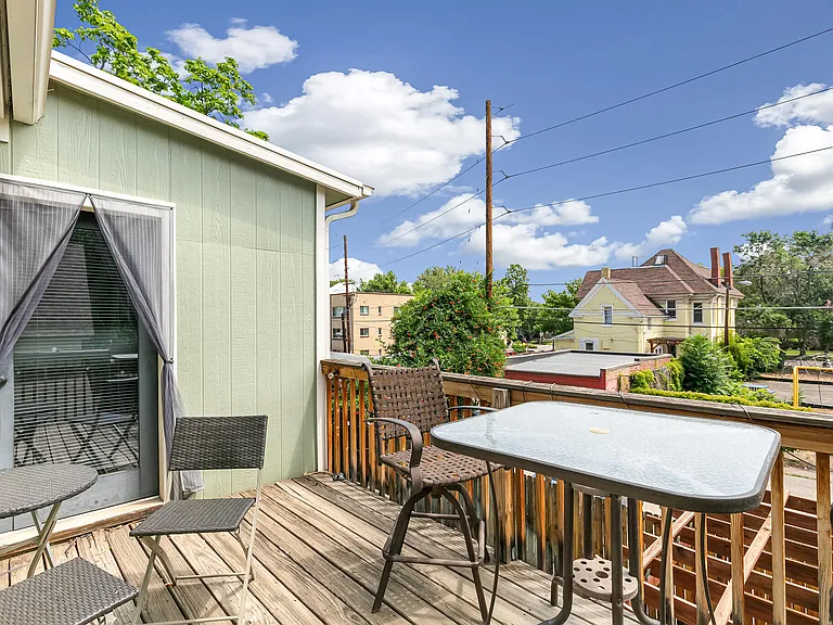 208 S Lincoln St #D — Photo 18