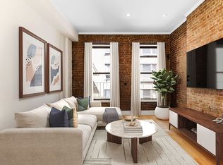 313 E 56th St APT 2C, New York, NY