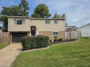 311 Captain Ames Dr, Parkersburg, WV 26104