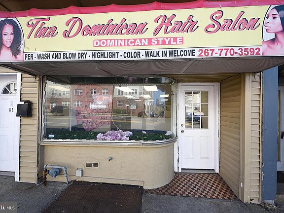 3rd image of 86 N York Rd