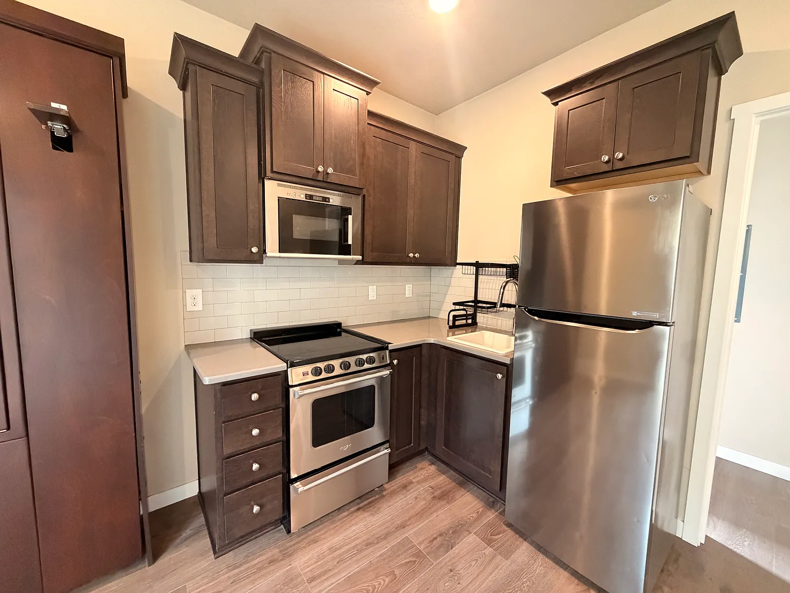Studio, 450 sqft, $1,195 — Photo 4