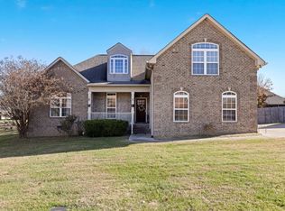 4017 Brimestone Way, Greenbrier, TN 37073