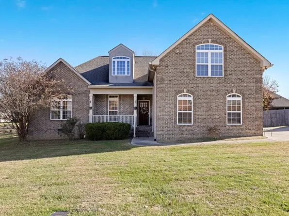 4017 Brimestone Way, Greenbrier, TN 37073