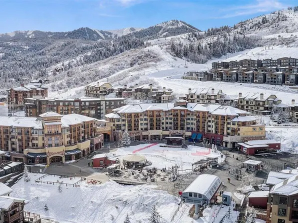 3720 Sundial Ct #C102, Park City, UT 84098
