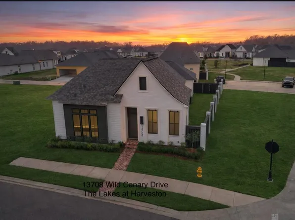 13708 Wild Canary Dr, Baton Rouge, LA 70810