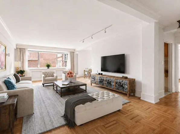 40 E 78th St #6B, New York, NY 10075
