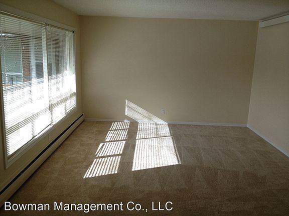 3rd image of 3647 SE 40th Ave #11488887