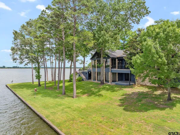 132 Deer Cove Rd, Scroggins, TX 75480