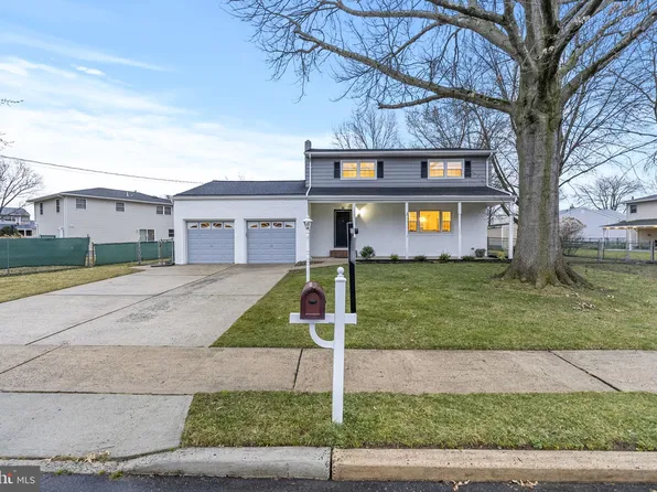 12 Rivulet Way, Hamilton, NJ 08619