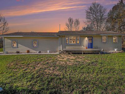 4507 Maidens Rd, Onekama, MI, 49675