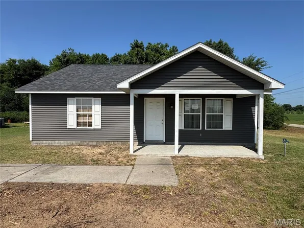 2069 State Highway H, Sikeston, MO 63801