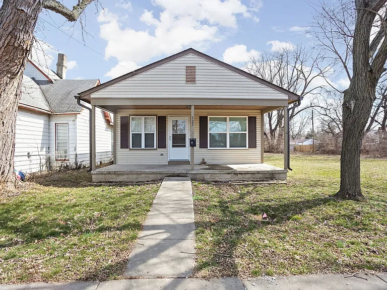 325 Cable St — Photo 20