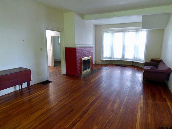2nd image of 243 Broad St