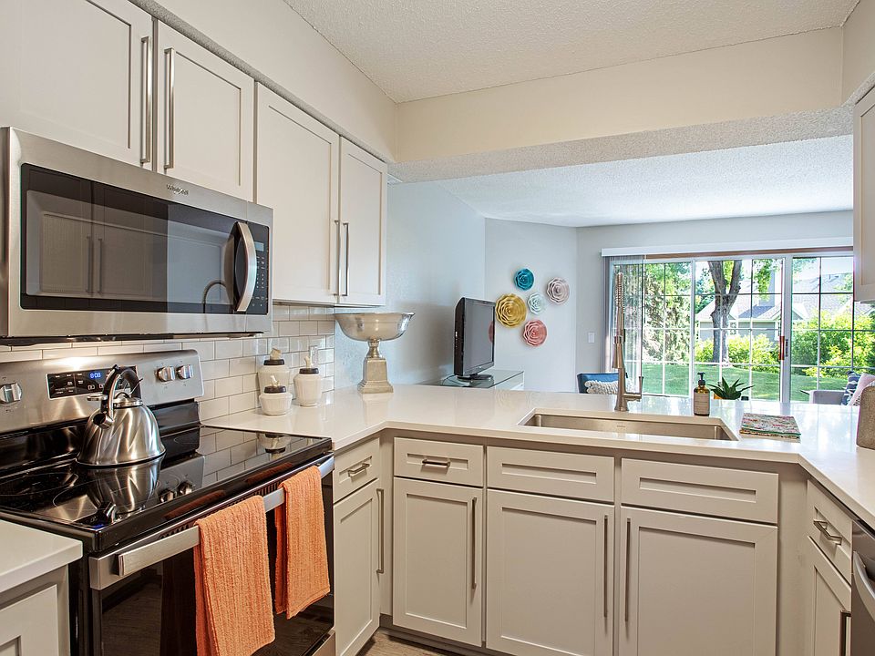 Seasons Villas 8630 Summer Wind Alcove Woodbury MN Zillow